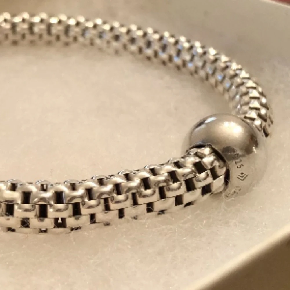 Silpada “Sterling Chic” Sterling Silver Stretch Bracelet B2788
